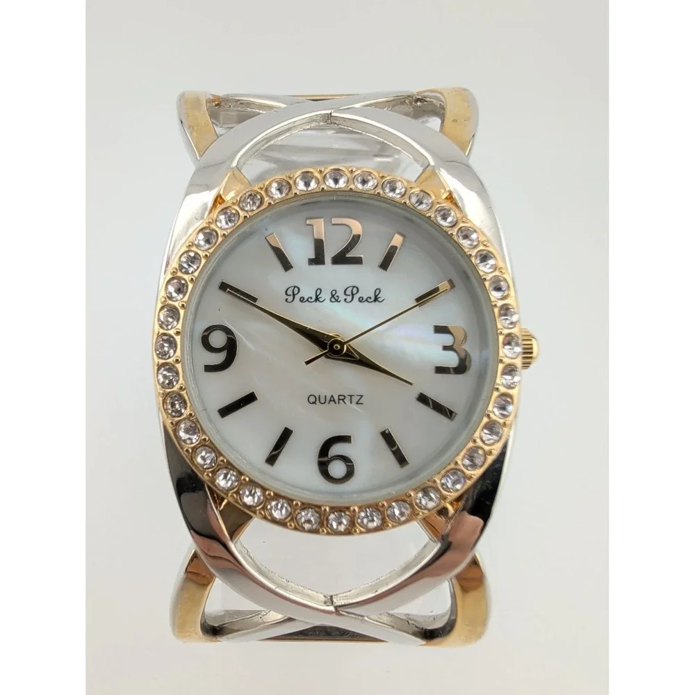 Peck & Peck Women's Watch 30mm Case Bangle  Rhinestone Bezel- New Battery
